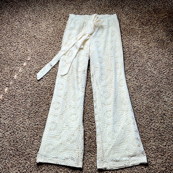 2 B Together Pants & Jumpsuits Elastic Waist Loose Flowy Lace